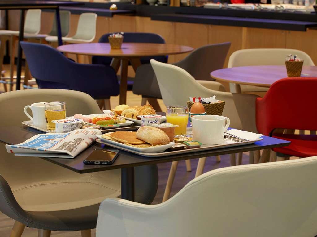 Ibis Archamps Porte De Geneve Restaurant photo