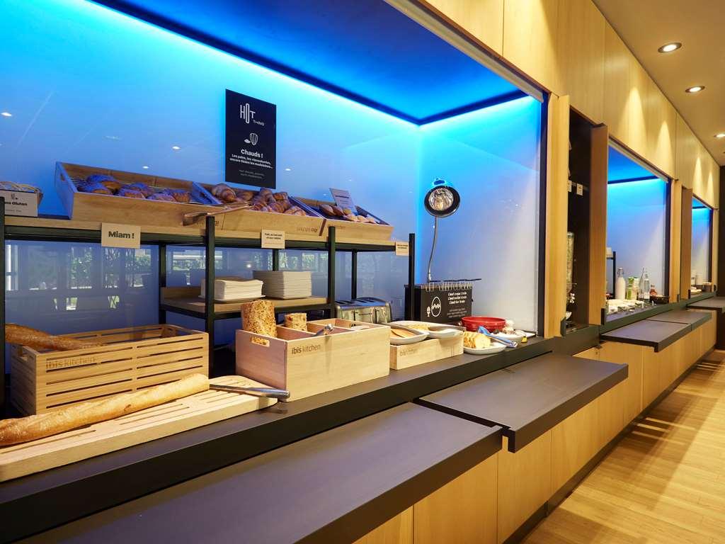 Ibis Archamps Porte De Geneve Restaurant photo