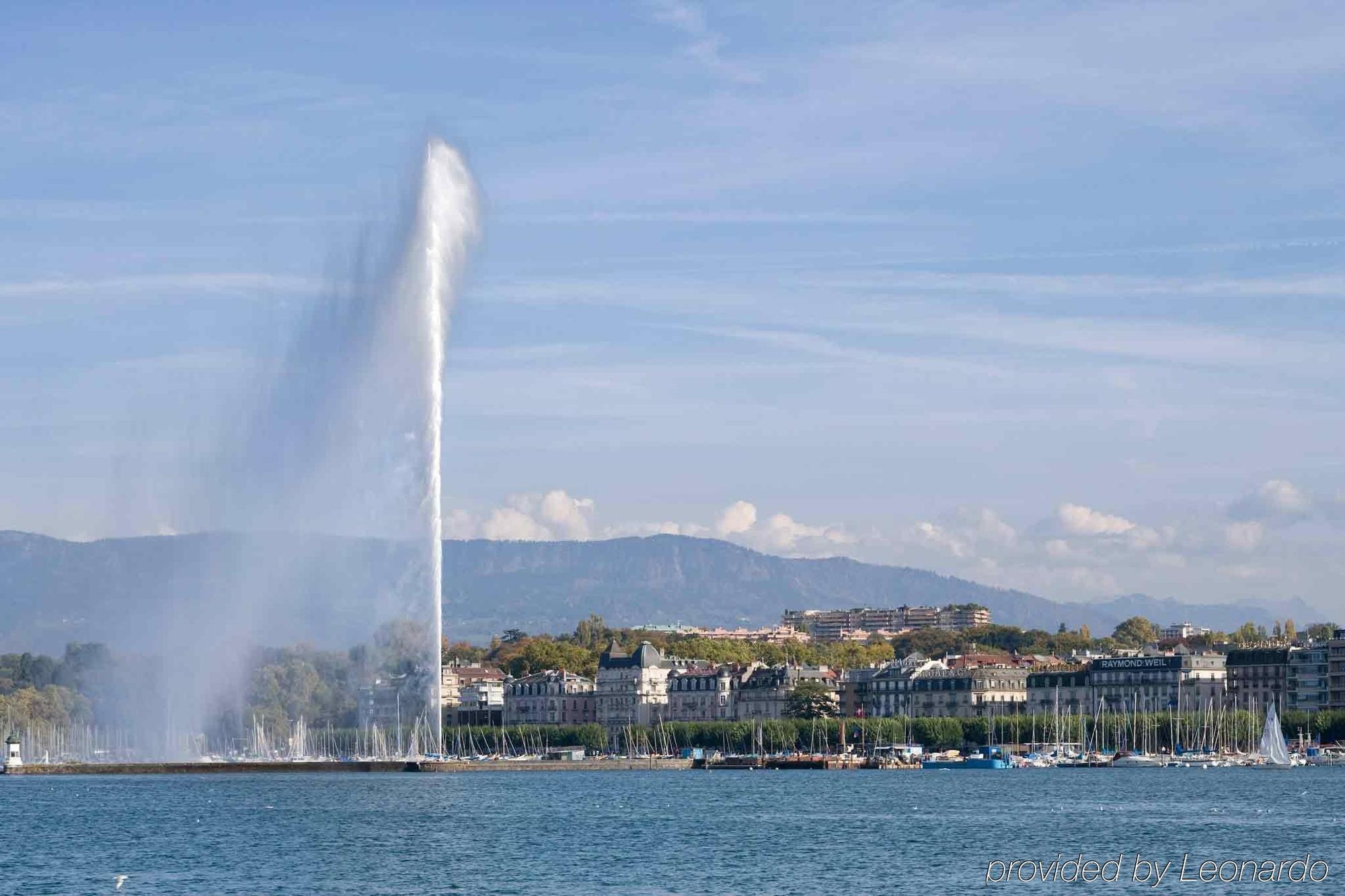 Ibis Archamps Porte De Geneve Hotel Exterior photo